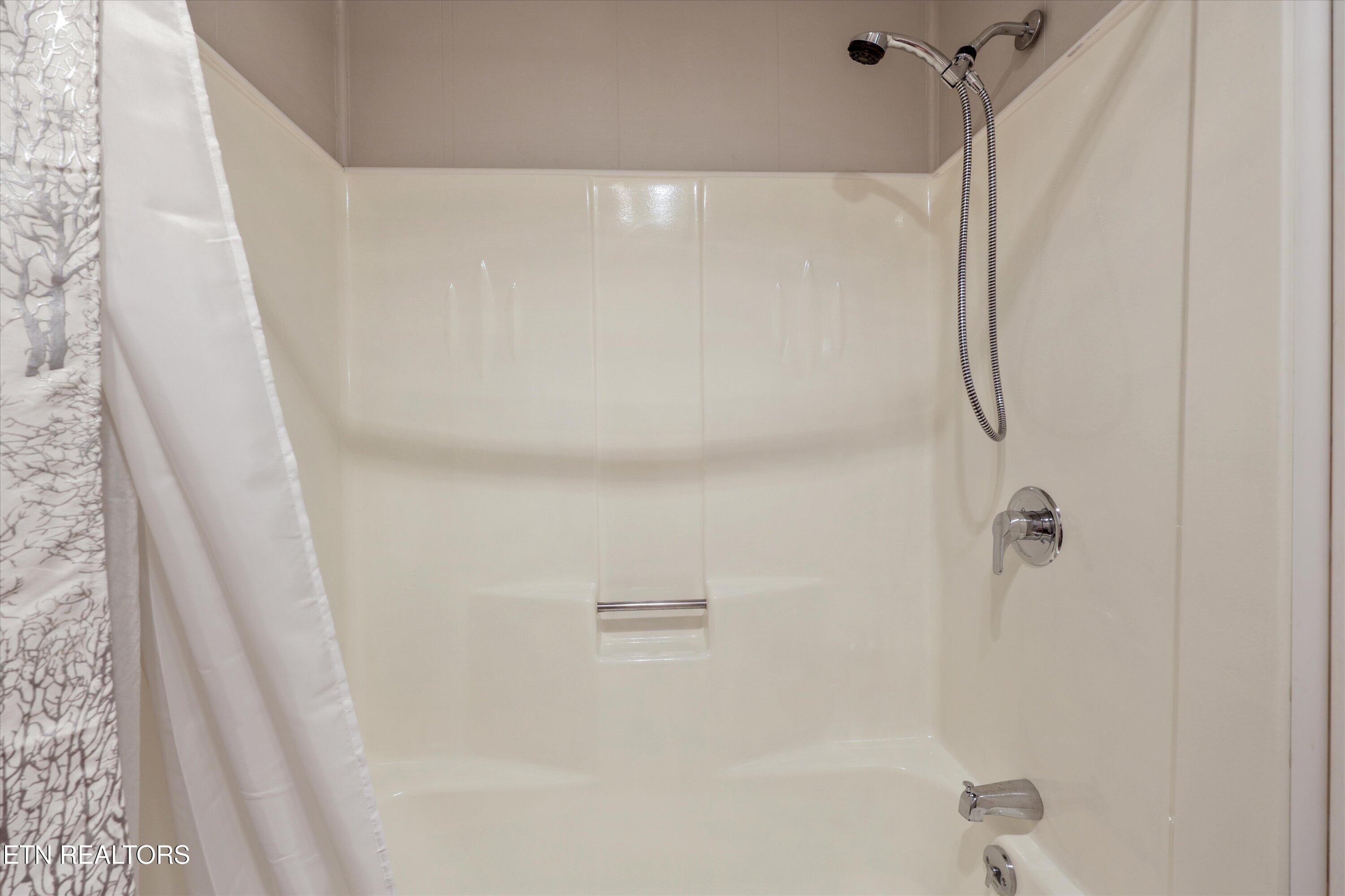 4420 Edgewood Road Louisville, TN 37777 - Photo 35 of 51 35-4420 Edgewood Rd 50