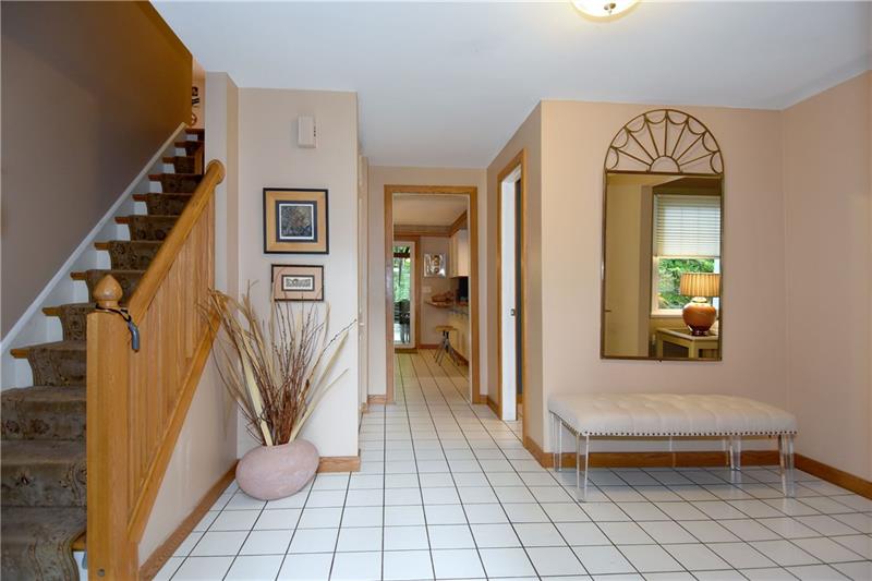 3218 Fox Run Road Allison Park, PA 15101 - Photo 2 of 25 Gallery Image 2