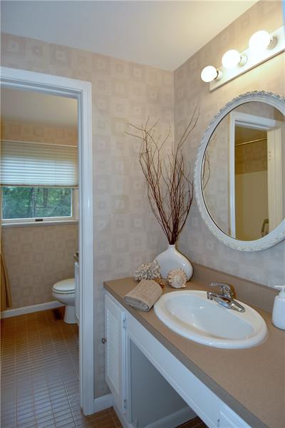 3218 Fox Run Road Allison Park, PA 15101 - Photo 16 of 25 Gallery Image 16