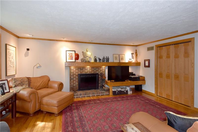 3218 Fox Run Road Allison Park, PA 15101 - Photo 8 of 25 Gallery Image 8