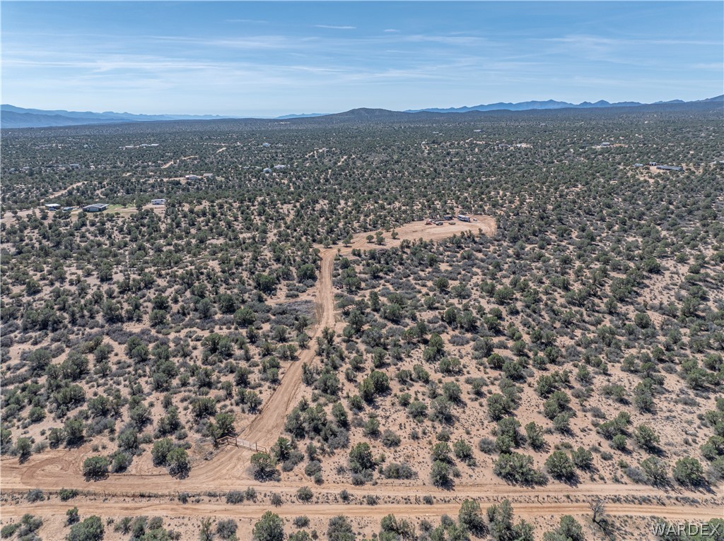 10116 East Hidden Valley Road Kingman, AZ 86401 - Photo 16 of 58 a view of a city