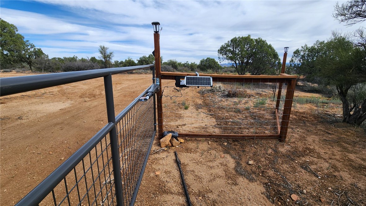 10116 East Hidden Valley Road Kingman, AZ 86401 - Photo 10 of 58 a view of a balcony with staircase
