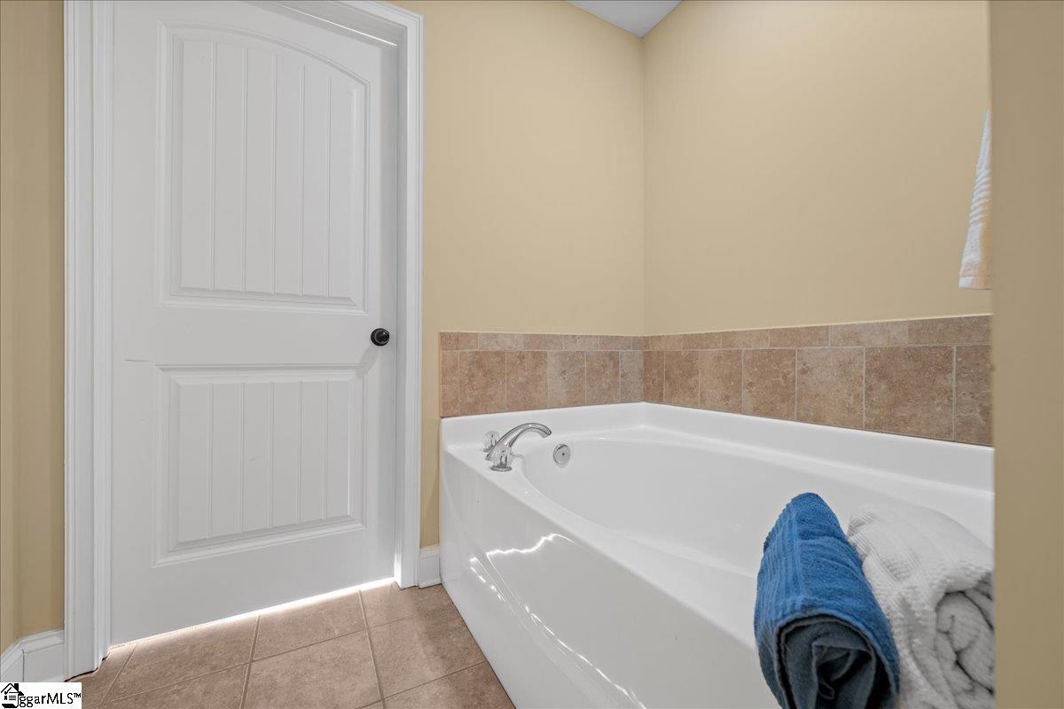 104 Clairhill Court Simpsonville, SC 29680 - Photo 27 of 50