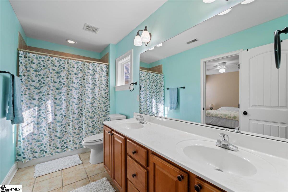 104 Clairhill Court Simpsonville, SC 29680 - Photo 31 of 50