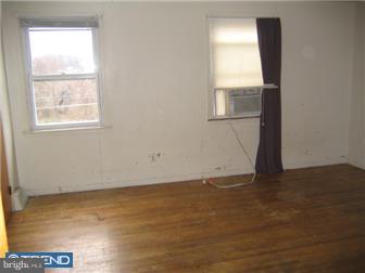 3023 Comly Road Philadelphia, PA 19154 - Photo 9 of 12 Bedroom - Main