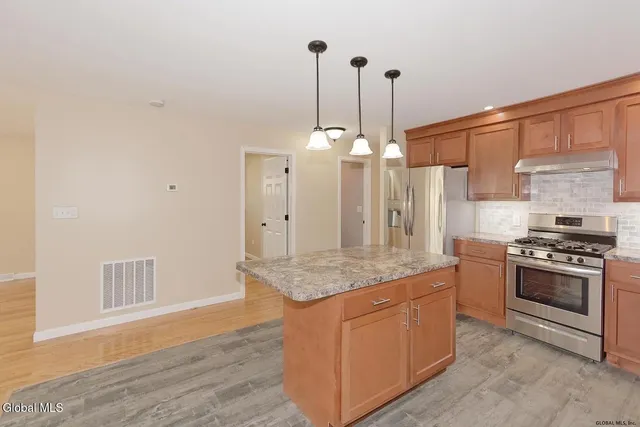 $2,850 | 614 Park Avenue, Albany, NY 12208