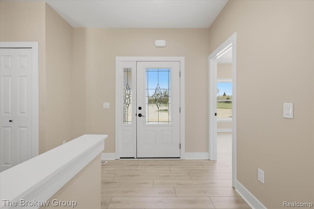 3365 Meadow Ridge Court Davison, MI 48423 - Photo 6 of 46