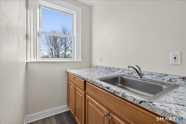 a close view of sink and tap