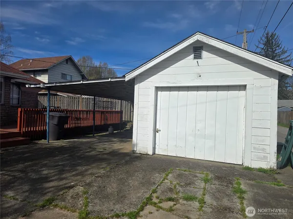 $249,000 | 602 18th Avenue, Longview, WA 98632