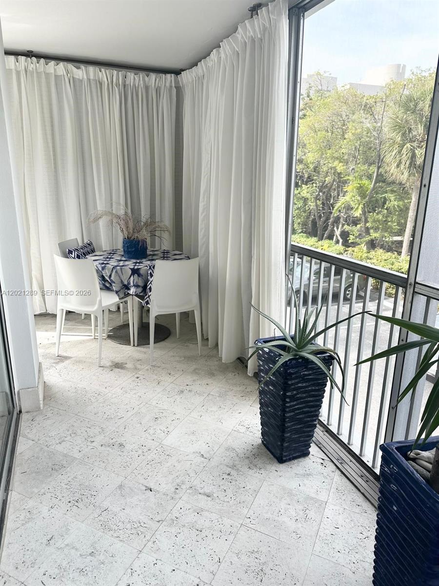 150 Ocean Ln Drive, Unit 2A Key Biscayne, FL 33149 - Photo 29 of 33