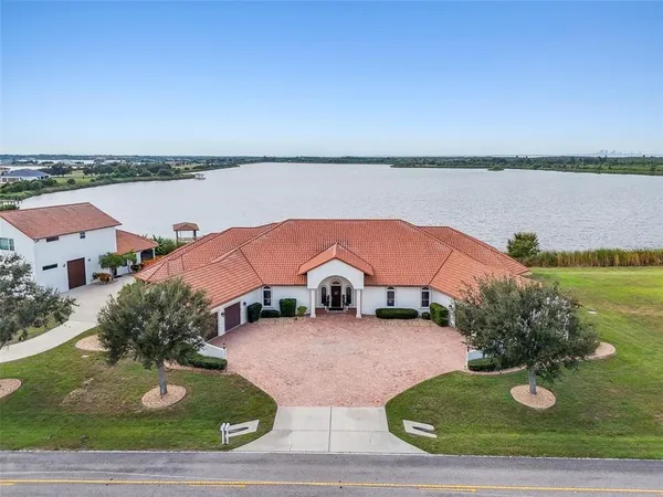 $3,450,000 | 3215 Gulf City Road, Ruskin, FL 33570