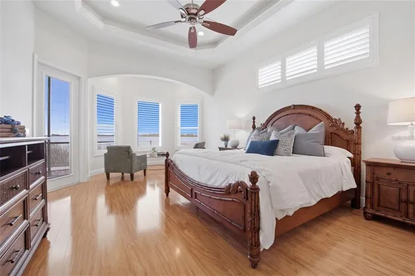 $3,450,000 | 3215 Gulf City Road, Ruskin, FL 33570