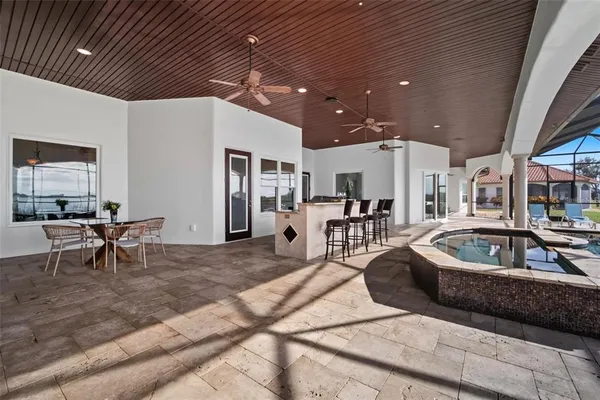 $3,450,000 | 3215 Gulf City Road, Ruskin, FL 33570