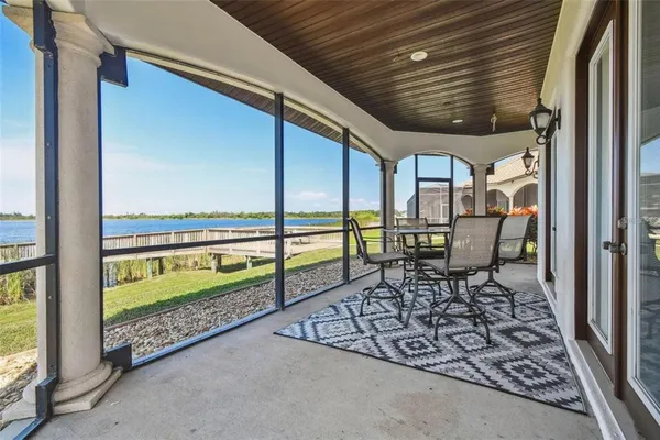 $3,450,000 | 3215 Gulf City Road, Ruskin, FL 33570