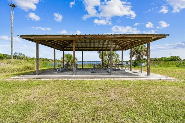 $3,450,000 | 3215 Gulf City Road, Ruskin, FL 33570
