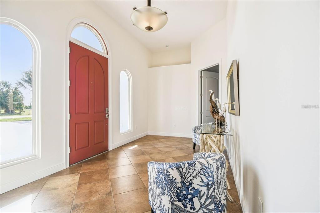 3215 Gulf City Road Ruskin, FL 33570 - Photo 10 of 99