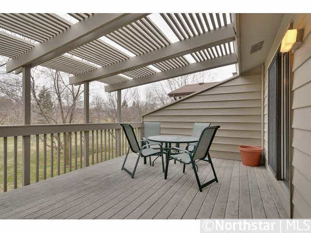 9428 Woodbridge Road Bloomington, MN 55438 - Photo 9 of 10 Gallery Image 9
