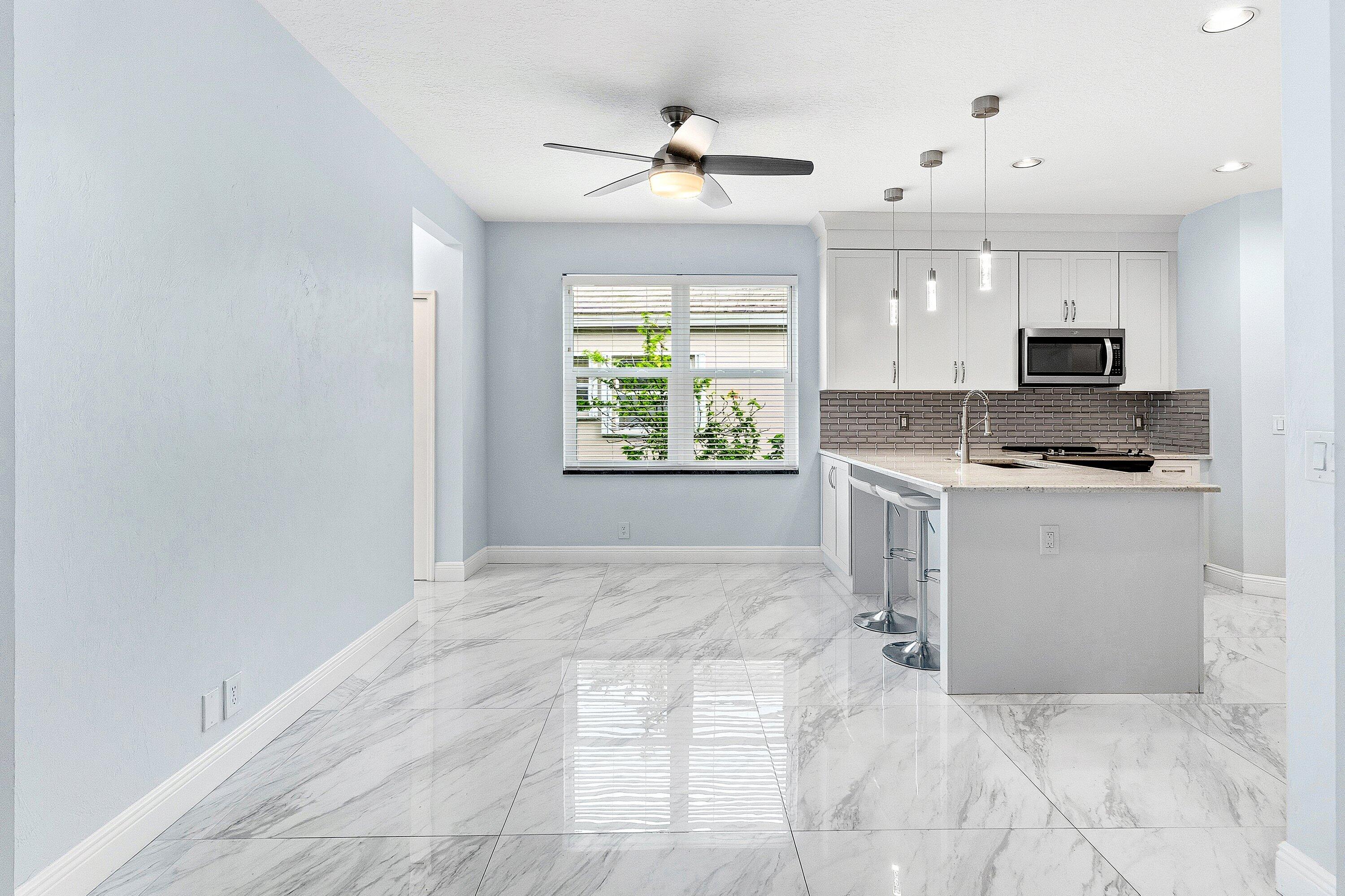 12403 Cascades Pointe Drive Boca Raton, FL 33428 - Photo 11 of 65 014-12403CascadesPointeDrive-BocaRaton-F