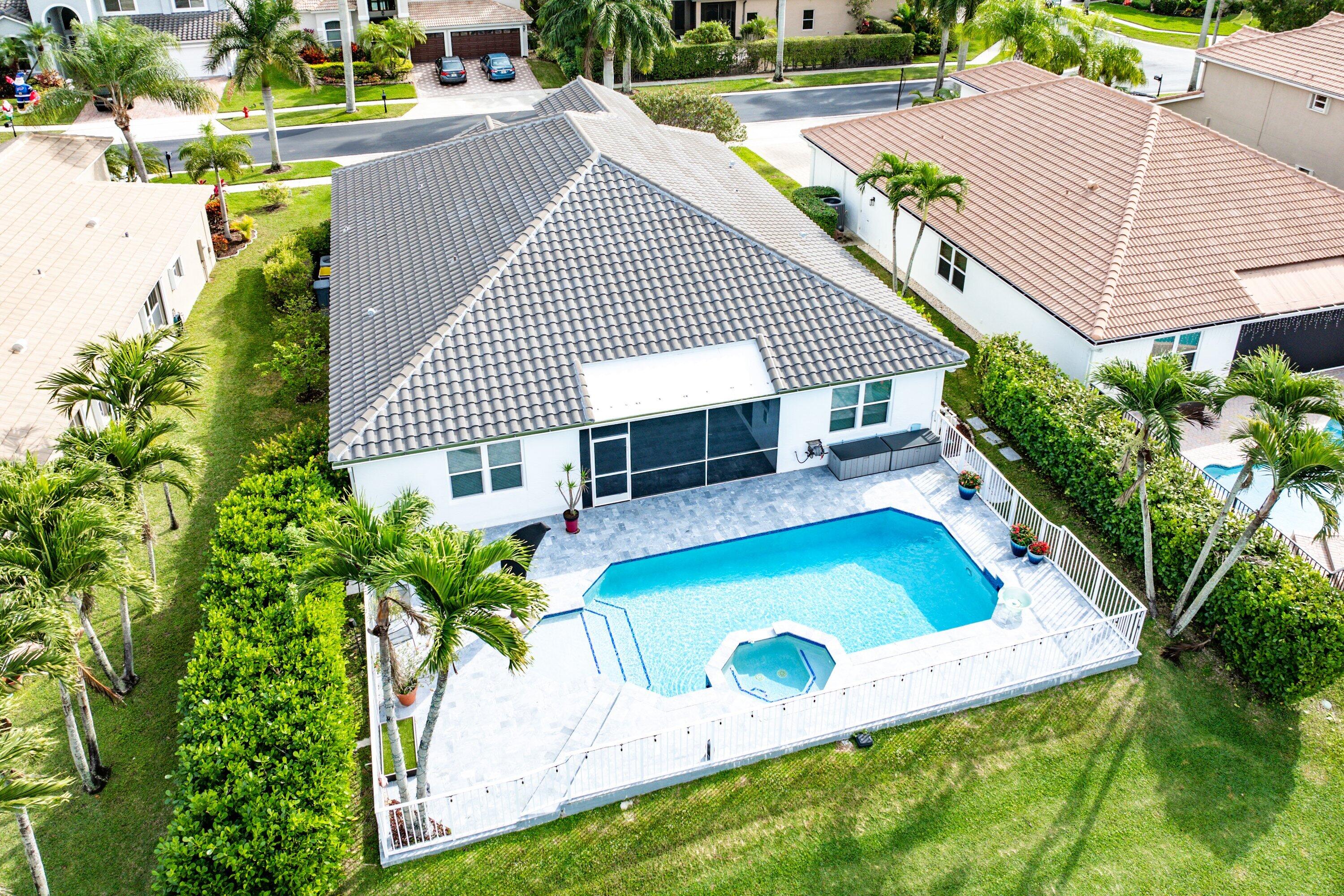 12403 Cascades Pointe Drive Boca Raton, FL 33428 - Photo 47 of 65 an aerial view of a house