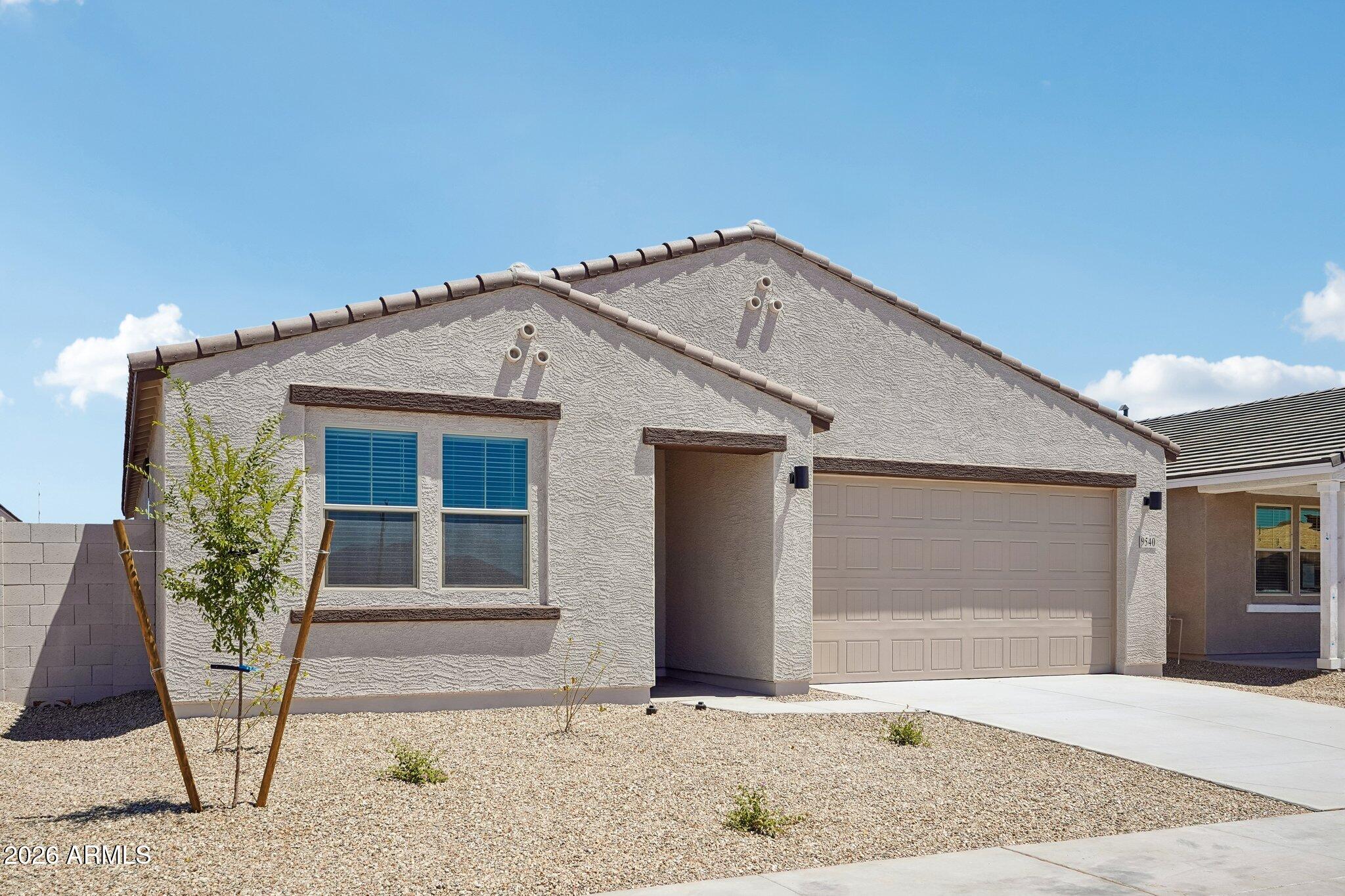 9540 West Gaby Road Tolleson, AZ 85353 - Photo 3 of 43 6-web-or-mls-W Gaby Rd-S0107-006