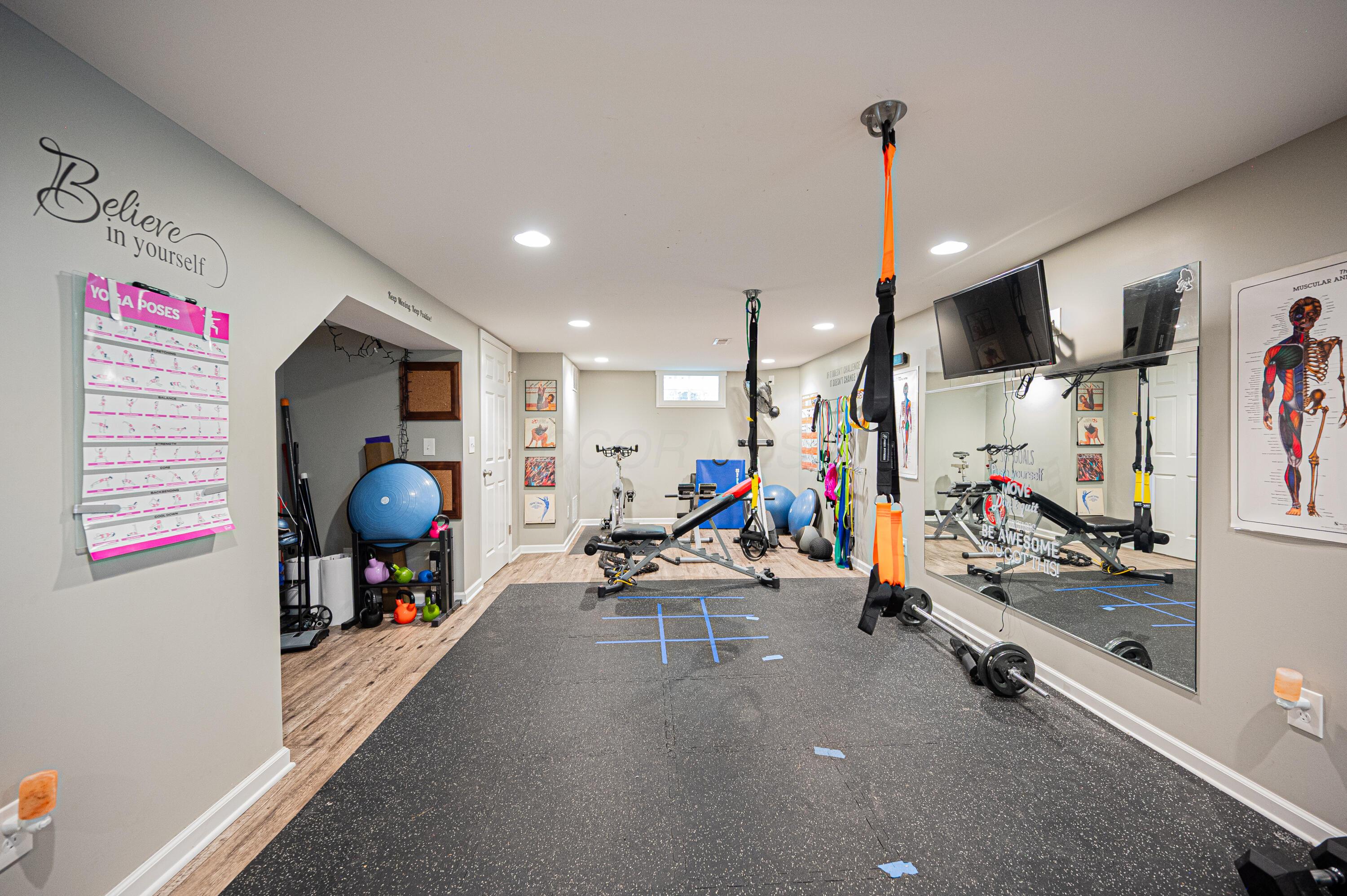 5066 Longrifle Road Westerville, OH 43081 - Photo 48 of 60 Exercise Room