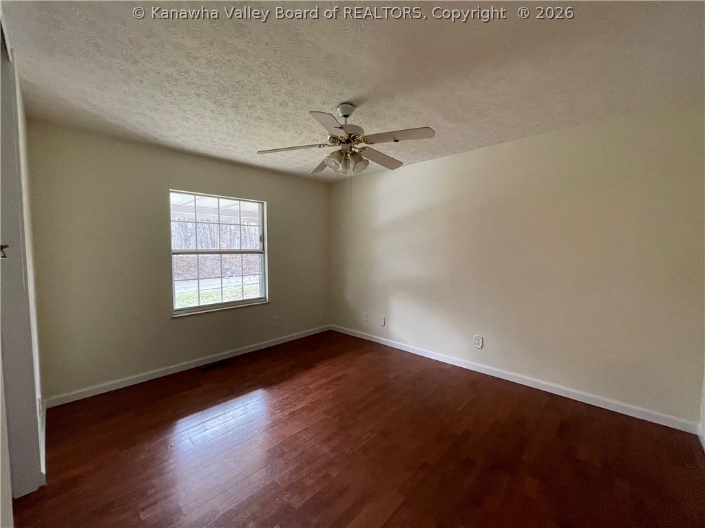 7021 Ripley Road Point Pleasant, WV 25550 - Photo 18 of 33 Bedroom 2