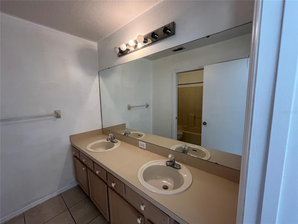 14123 Boca Key Drive Orlando, FL 32824 - Photo 11 of 19