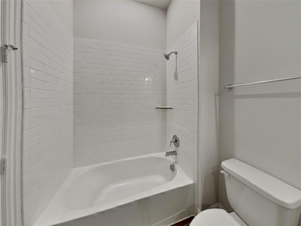 1032 Joseph Court Forney, TX 75126 - Photo 18 of 33