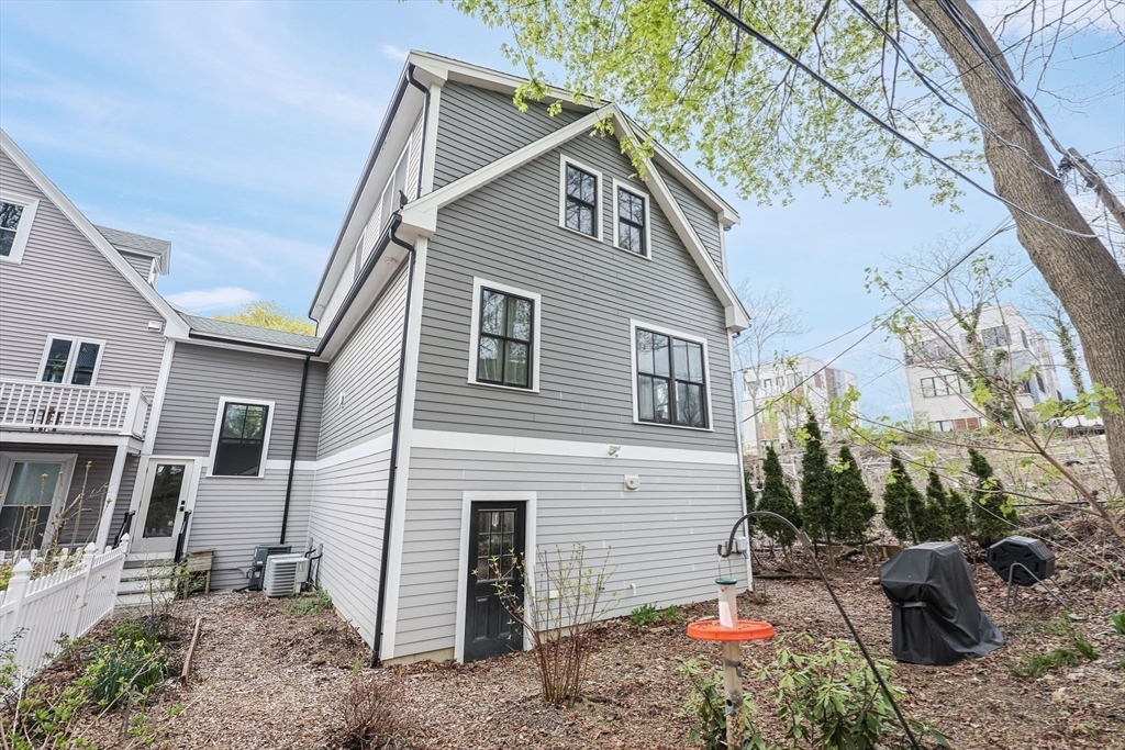 7 Greenley Place, Unit 3 Boston, MA 02130 - Photo 29 of 30