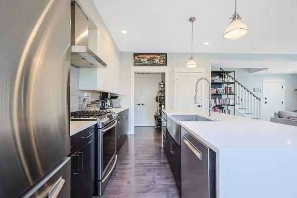 $1,365,000 | 7 Greenley Place, Unit 3, Boston, MA 02130