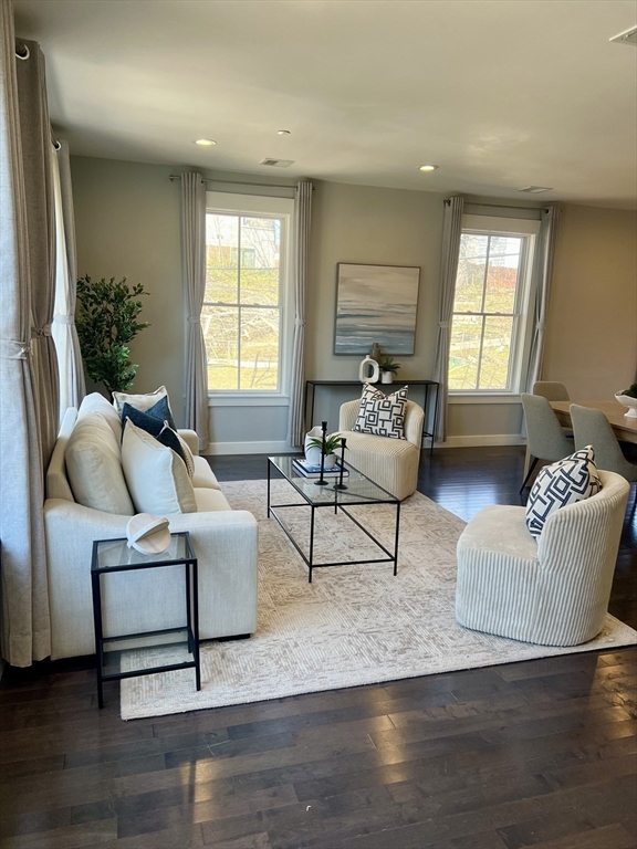 7 Greenley Place, Unit 3 Boston, MA 02130 - Photo 8 of 30