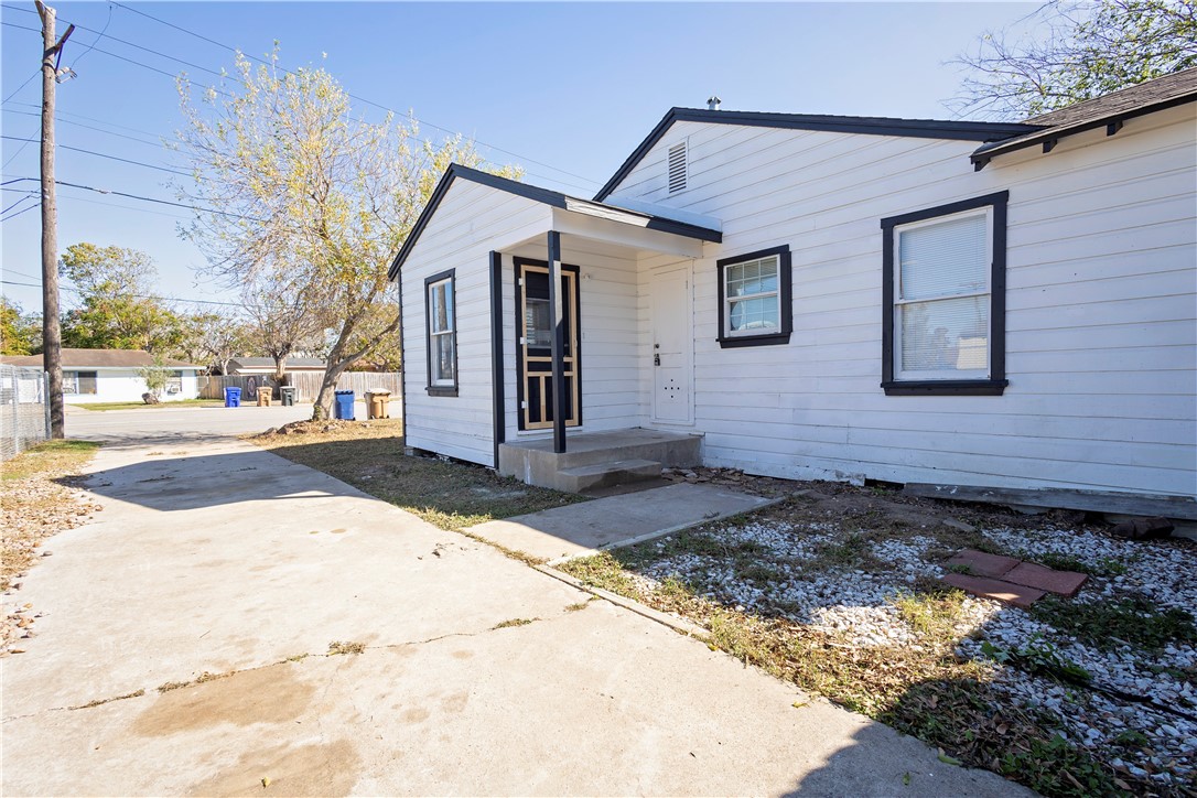 4505 Up River Road Corpus Christi, TX 78408 - Photo 18 of 18