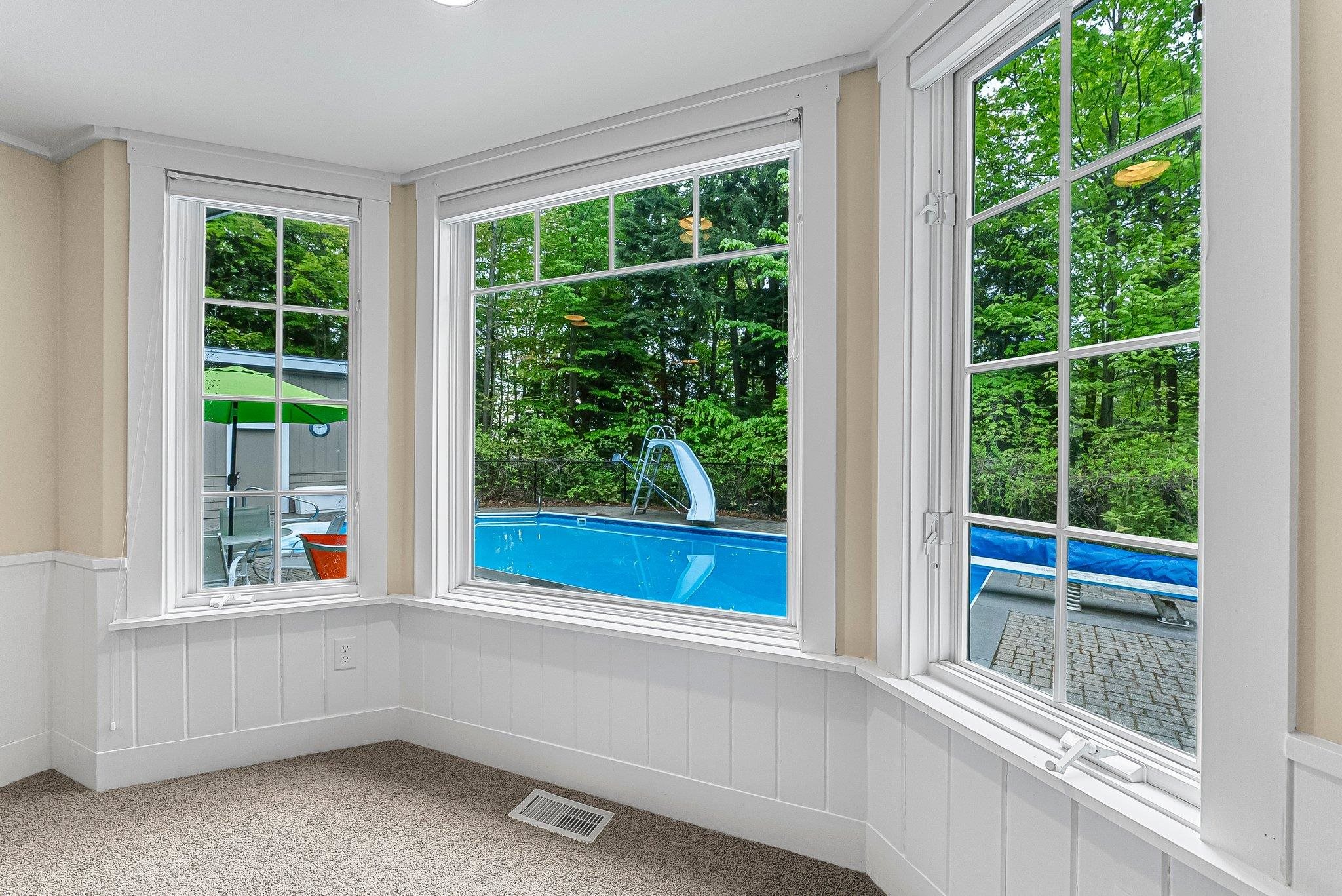 6936 Mission Ridge Traverse City, MI 49686 - Photo 17 of 84