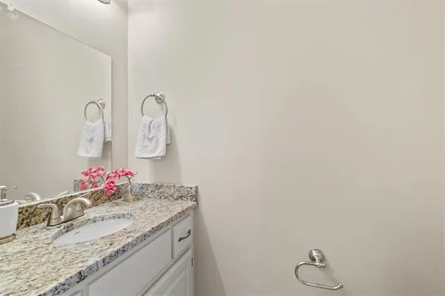 $165,000 | 10004 Drury Avenue, Kansas City, MO 64137