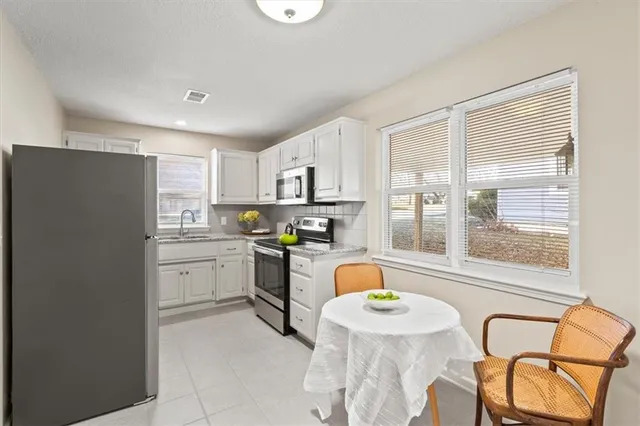 $165,000 | 10004 Drury Avenue, Kansas City, MO 64137