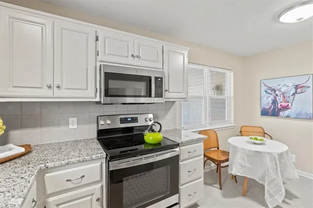 $165,000 | 10004 Drury Avenue, Kansas City, MO 64137