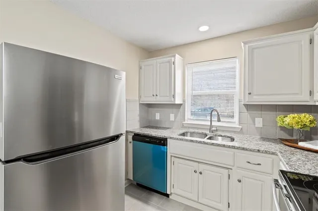 $165,000 | 10004 Drury Avenue, Kansas City, MO 64137