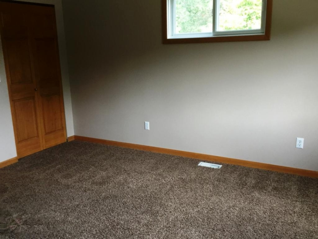 3592 Fenner Road Muskegon, MI 49445 - Photo 12 of 22 Master 2