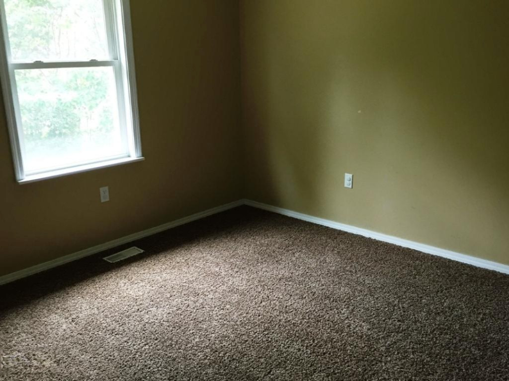 3592 Fenner Road Muskegon, MI 49445 - Photo 15 of 22 Bedroom 3