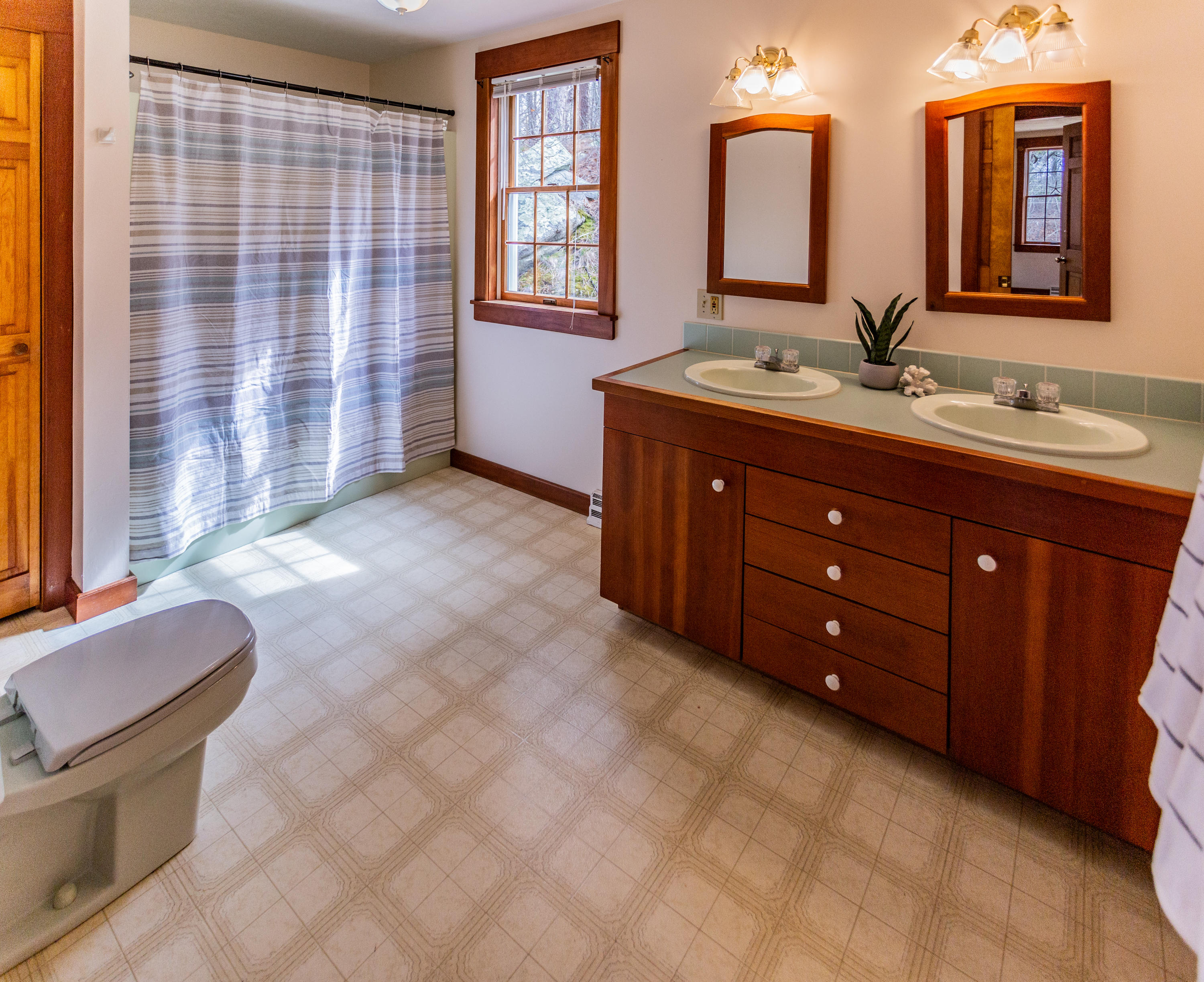 35 Scargo Hill Road Dennis, MA 02638 - Photo 17 of 39 35 Scargo Hill RoadDennis_Michelle Kaye