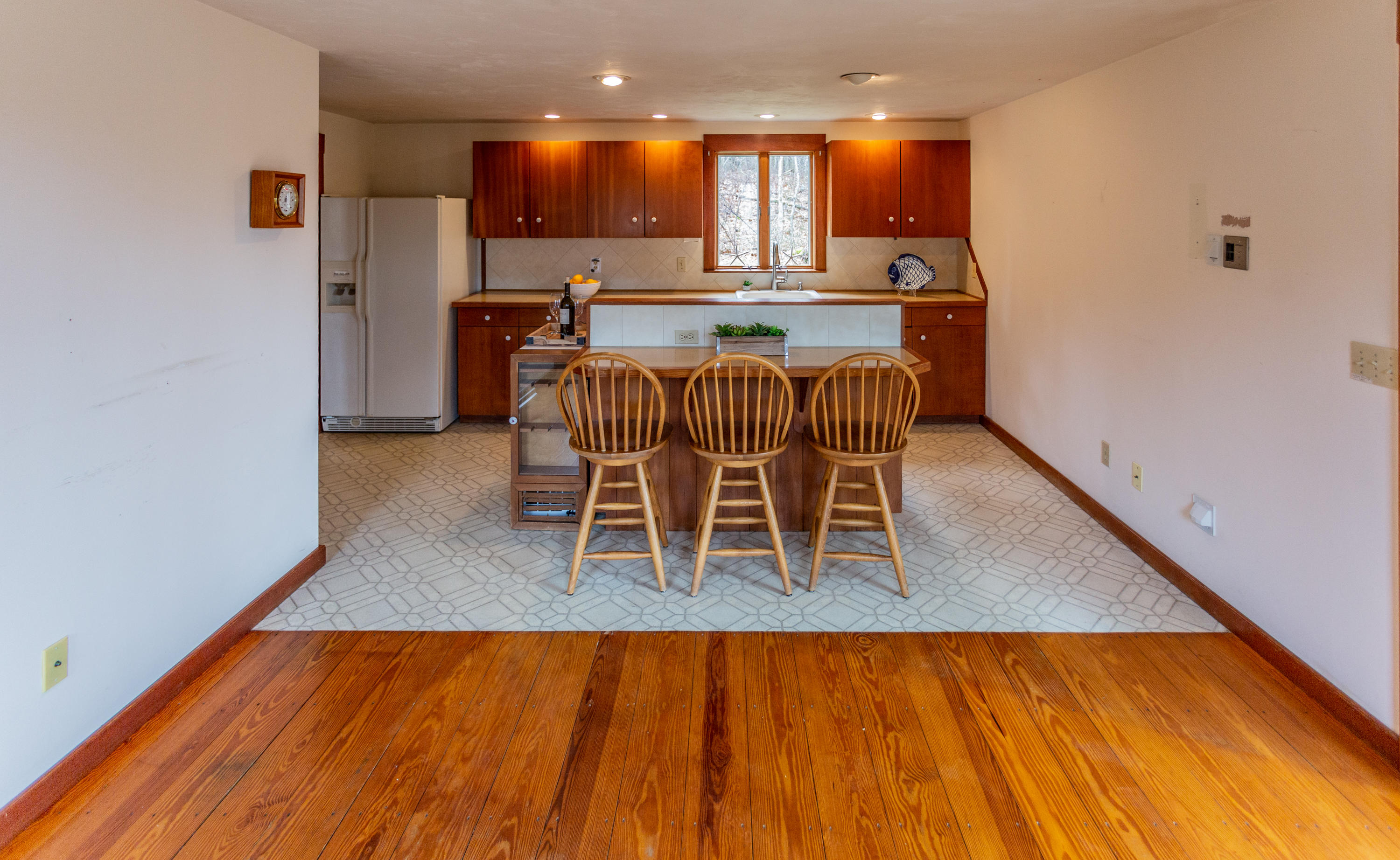 35 Scargo Hill Road Dennis, MA 02638 - Photo 5 of 39 35 Scargo Hill RoadDennis_Michelle Kaye