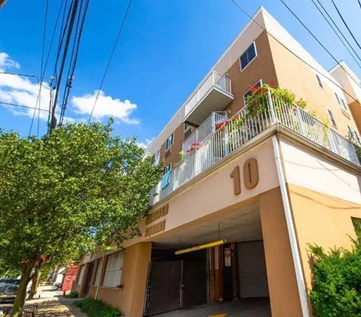 $2,950 | 10 Palisade Avenue, Unit 2C, Cliffside Park, NJ 07010
