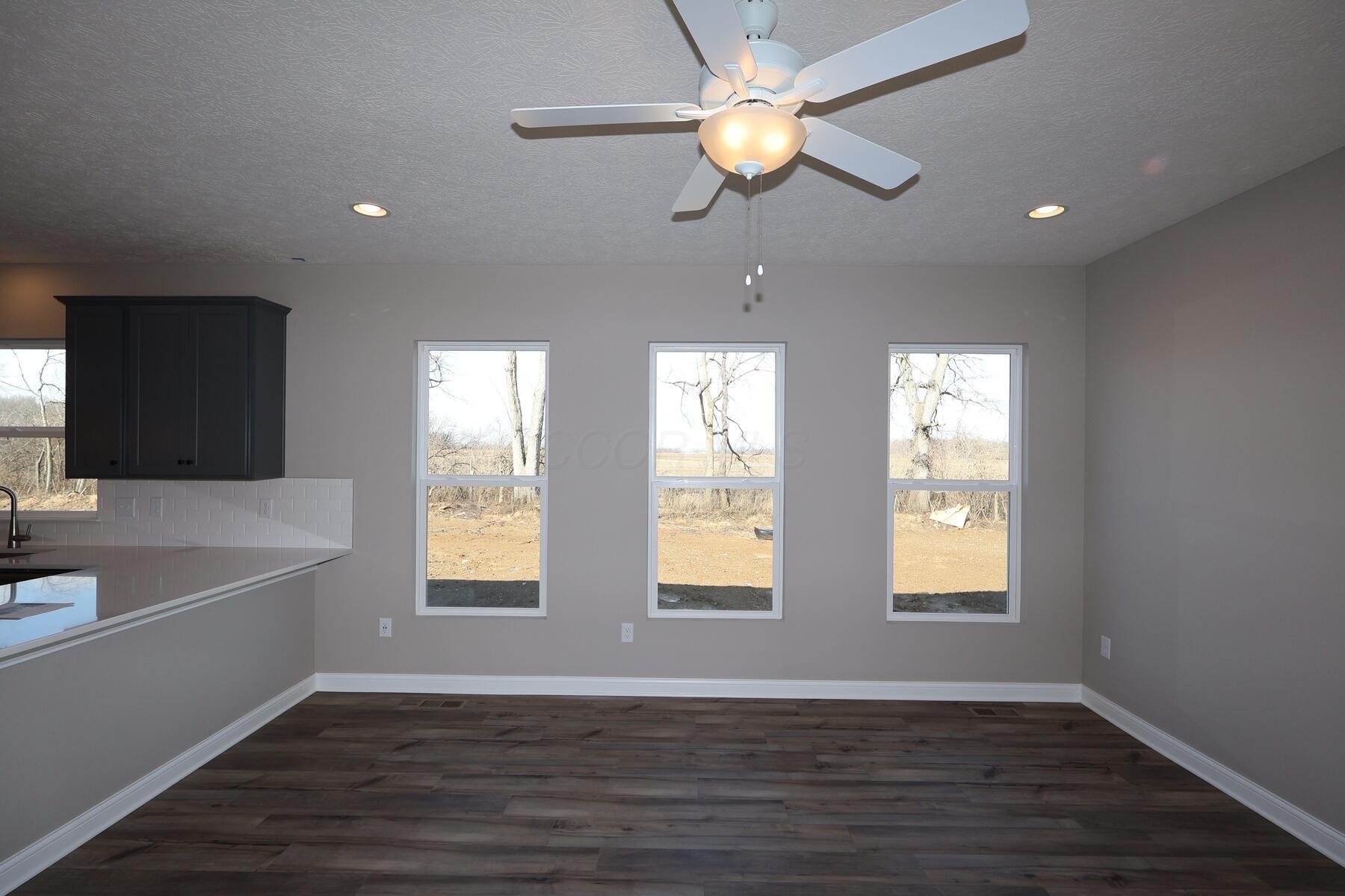 338 Cherry Hills Road Commercial Point, OH 43116 - Photo 9 of 27 Family Room