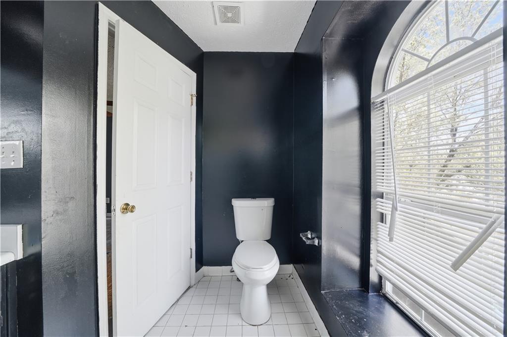 3785 Soapstone Road Decatur, GA 30034 - Photo 20 of 33