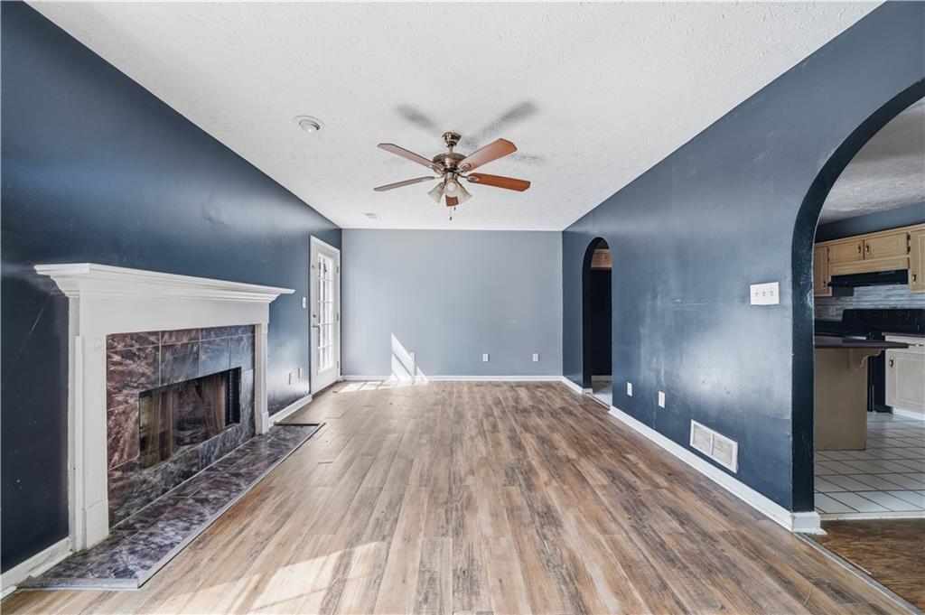 3785 Soapstone Road Decatur, GA 30034 - Photo 7 of 33