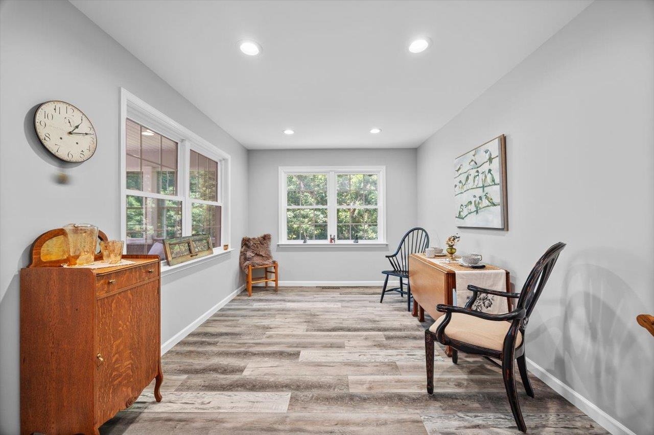 7 Oak View Drive Staunton, VA 24401 - Photo 11 of 53 a living room with furniture and a large window