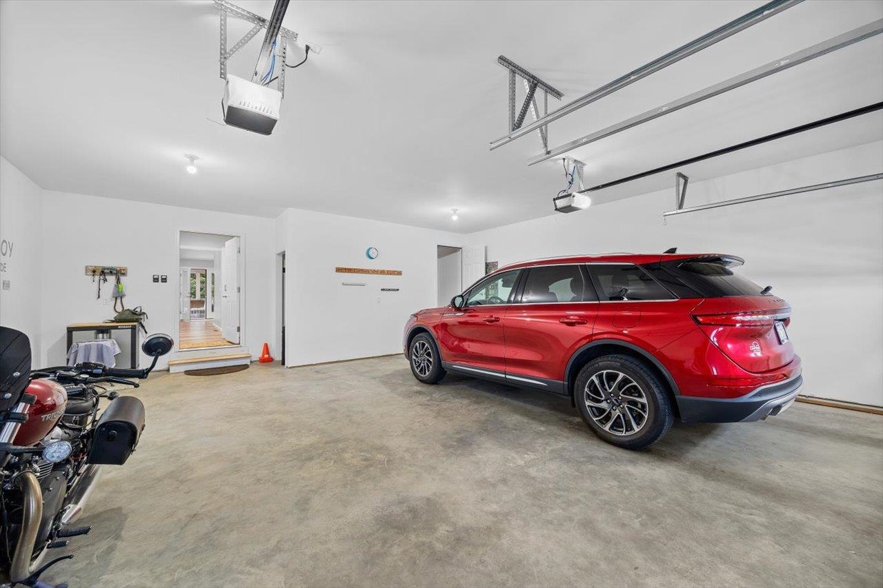 7 Oak View Drive Staunton, VA 24401 - Photo 37 of 53 a view of a garage and car parked