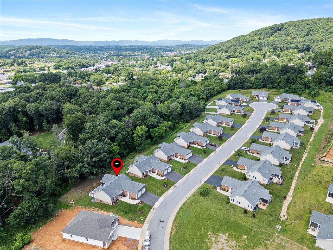 7 Oak View Drive Staunton, VA 24401 - Photo 49 of 53 an aerial view of multiple house