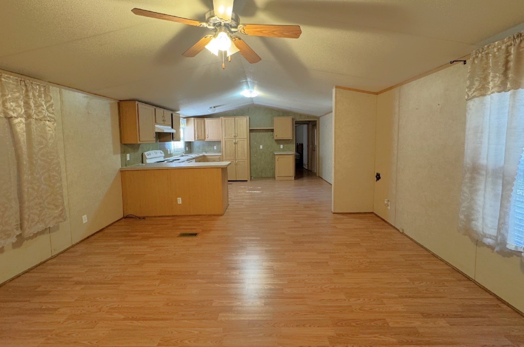 403 North Pitzer Street Colmesneil, TX 75938 - Photo 11 of 30