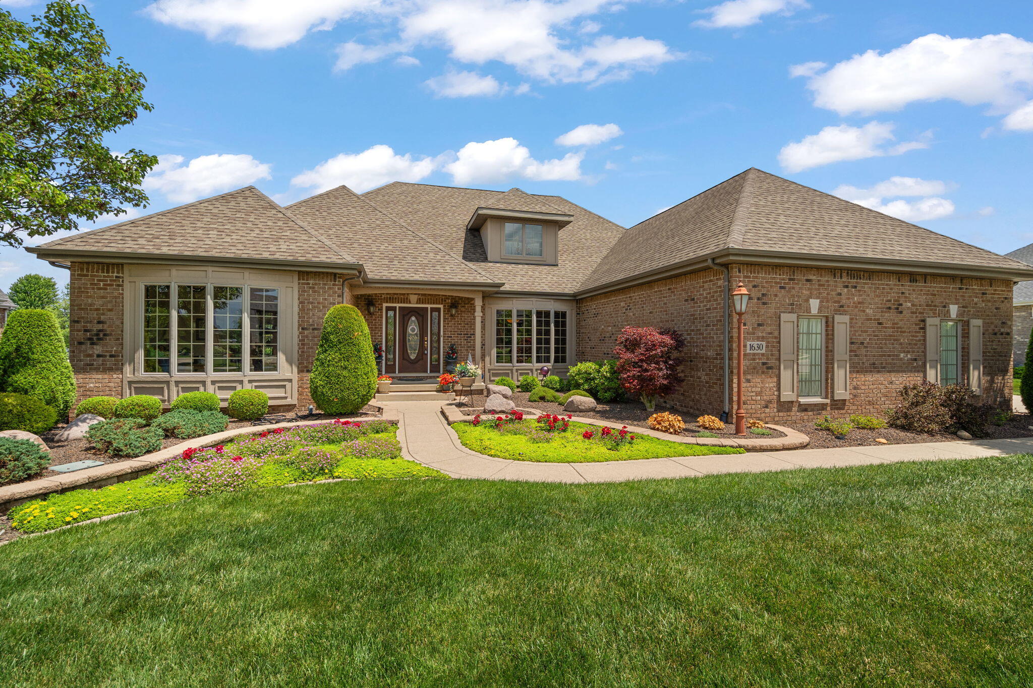 1630 Chalone Court Crown Point, IN 46307 - Photo 5 of 75 2048x1365